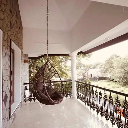 Daffodils Inn Alappuzha Exterior photo
